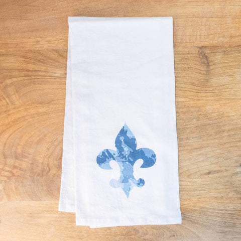 20x28 Fleur De Lis Silhouette Hand Towel - White/Blue